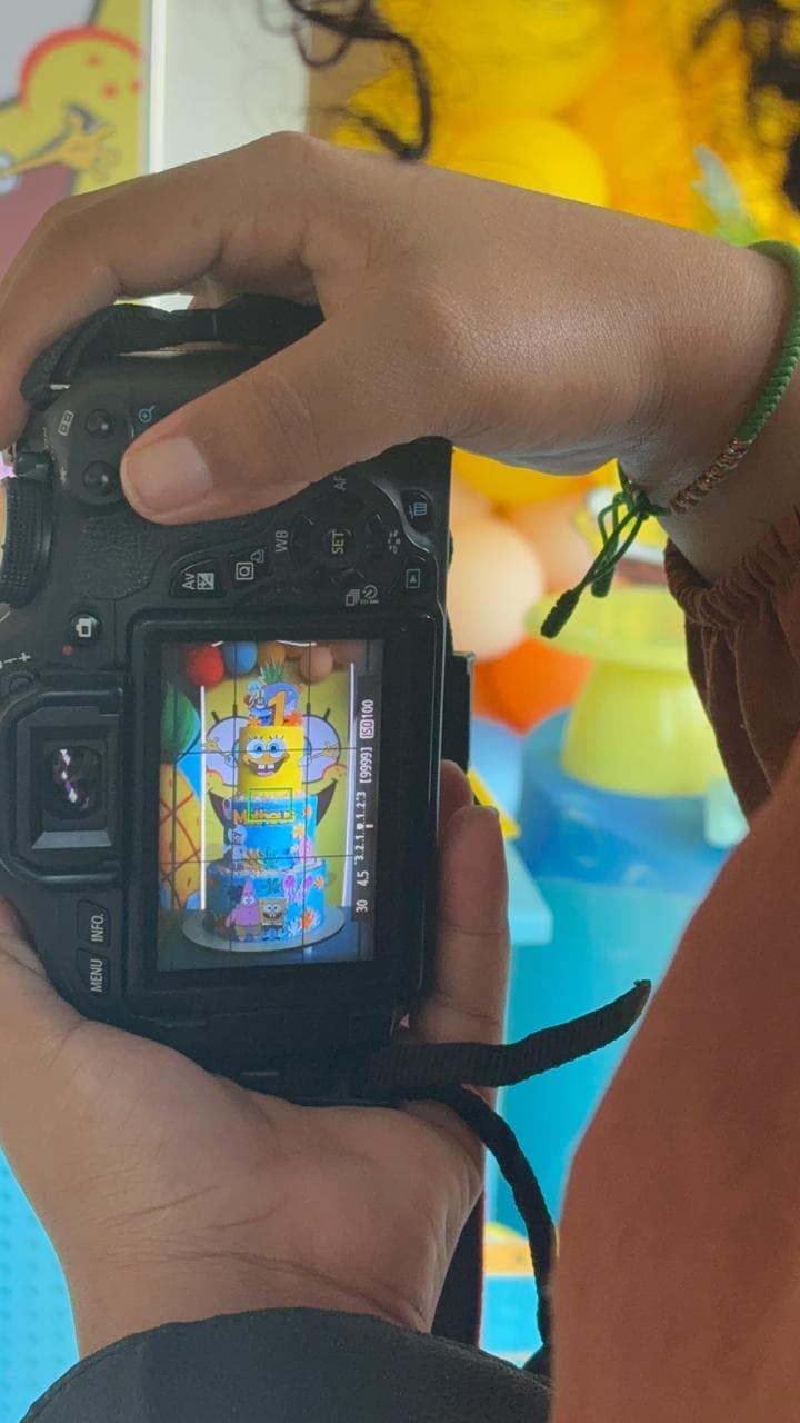 Kecelly - Fotógrafa & Estrategista Visual